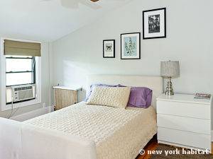 New York 3 Bedroom - Duplex accommodation - bedroom 1 (NY-12670) photo 1 of 6