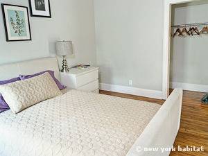 New York 3 Bedroom - Duplex accommodation - bedroom 1 (NY-12670) photo 4 of 6