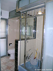 New York 1 Bedroom unfurnished apartment rental bathroom photo 8