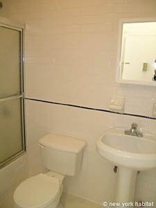 New York 2 Bedrooms unfurnished apartment rental bathroom 2 photo 11