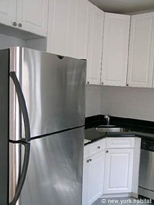 New York 2 Bedrooms unfurnished apartment rental kitchen photo 20