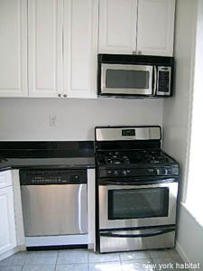 New York 2 Bedrooms unfurnished apartment rental kitchen photo 22