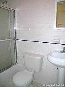 New York 2 Bedrooms unfurnished apartment rental bathroom 2 photo 27