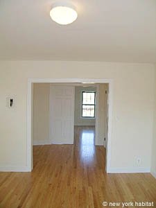 New York 2 Bedrooms unfurnished apartment rental living room photo 4