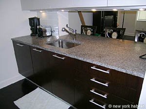 New York 1 Bedroom apartment kitchen photo 13