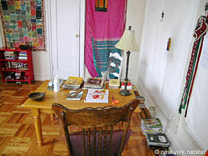 New York 1 Bedroom apartment living room photo 14