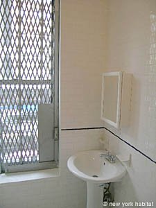 New York Studio unfurnished apartment rental - bathroom (NY-12716) photo 1 of 5