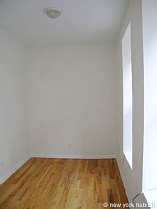 New York Studio unfurnished apartment rental - living room (NY-12716) photo 2 of 5
