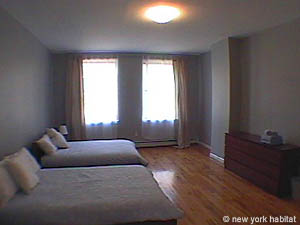 New York 2 Bedroom - Duplex accommodation - bedroom 1 (NY-12719) photo 2 of 2