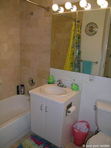 New York T3 appartement location vacances - salle d'eau 2 (NY-12731) photo 2 sur 2