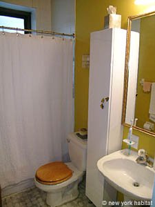 New York 2 Bedroom apartment - bathroom 1 (NY-12735) photo 2 of 2