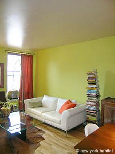 New York 2 Bedroom apartment - living room (NY-12735) photo 4 of 8