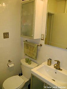New York 3 Bedroom unfurnished apartment rental - bathroom 1 (NY-12744) photo 4 of 4