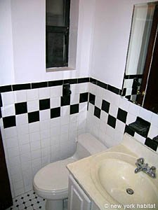 New York 1 Bedroom unfurnished apartment rental - bathroom (NY-12746) photo 3 of 3