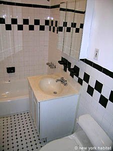 New York 2 Bedroom unfurnished apartment rental - bathroom 1 (NY-12747) photo 1 of 2