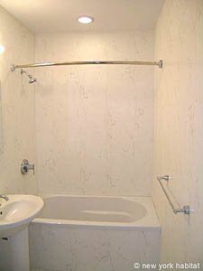 New York 3 Bedroom - Duplex - Penthouse unfurnished apartment rental - bathroom 1 (NY-12752) photo 2 of 2