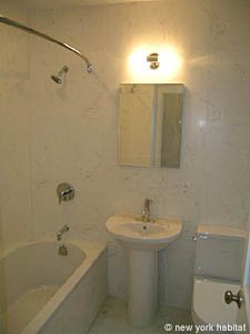 New York 3 Bedroom - Duplex - Penthouse unfurnished apartment rental - bathroom 2 (NY-12752) photo 1 of 2