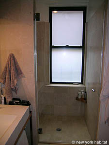 New York T5 logements location appartements - salle d'eau 1 (NY-12757) photo 3 de 4