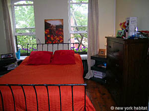 New York T4 - Triplex - Maison citadine logements location appartements - chambre 1 (NY-12762) photo 1 de 1
