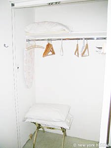 New York Studio accommodation - living room (NY-12783) photo 8 of 9