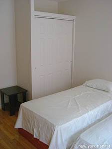 New York 1 Bedroom accommodation - bedroom (NY-12801) photo 2 of 4