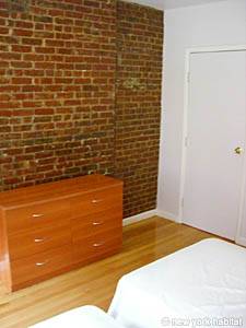 New York 1 Bedroom accommodation - bedroom (NY-12801) photo 3 of 4