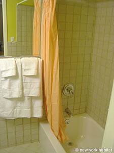 New York 1 Bedroom accommodation - bathroom (NY-12801) photo 2 of 3