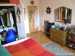 New York 3 Zimmer - Duplex wohnungsvermietung - schlafzimmer 1 (NY-12817) photo 3 von 4