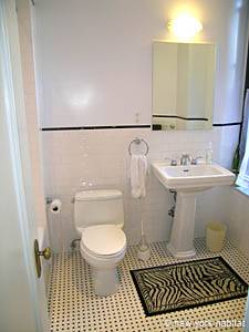New York 3 Zimmer wohngemeinschaft - badezimmer (NY-12826) photo 1 von 4