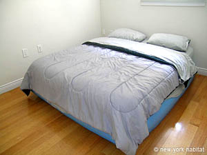 New York 3 Zimmer - Duplex - Stadthaus ferienwohnung - schlafzimmer 1 (NY-12847) photo 2 von 3