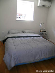 New York 3 Zimmer - Duplex - Stadthaus ferienwohnung - schlafzimmer 1 (NY-12847) photo 1 von 3