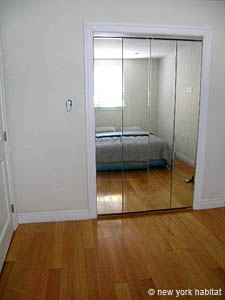 New York 3 Zimmer - Duplex - Stadthaus ferienwohnung - schlafzimmer 1 (NY-12847) photo 3 von 3