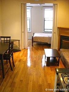 New York 1 Bedroom accommodation - living room (NY-12853) photo 5 of 7