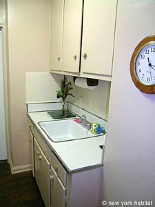 New York 3 Bedroom roommate share apartment - kitchen (NY-12901) photo 2 of 3