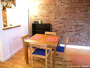 New York 2 Zimmer wohnungsvermietung - wohnzimmer (NY-12932) photo 5 von 6