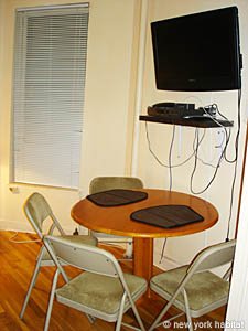 New York 2 Bedroom apartment - living room (NY-12933) photo 6 of 8