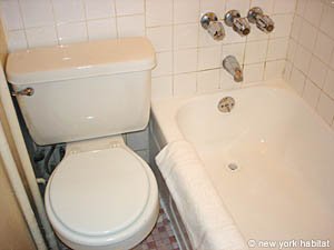 New York T3 logements location appartements - salle d'eau 1 (NY-12933) photo 1 de 3