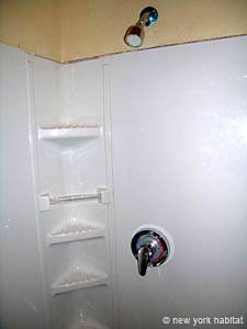 Badezimmer - Photo 3 von 3