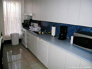 New York 3 Bedroom accommodation - kitchen (NY-12977) photo 2 of 6