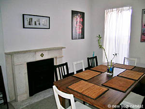 New York 3 Bedroom accommodation - kitchen (NY-12977) photo 3 of 6