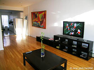 New York 3 Bedroom accommodation - living room (NY-12977) photo 7 of 8