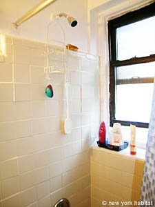 New York T3 appartement colocation - salle d'eau 1 (NY-14018) photo 3 sur 4