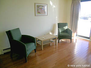 New York 1 Bedroom accommodation - living room (NY-14024) photo 4 of 6