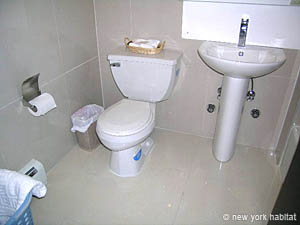 New York 2 Bedroom apartment - bathroom 1 (NY-14027) photo 1 of 2