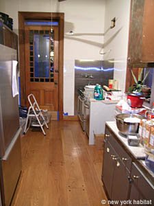 New York 3 Bedroom - Triplex roommate share apartment - kitchen (NY-14034) photo 1 of 6