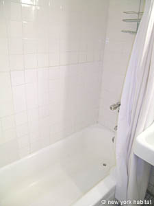 New York Studio T1 appartement location vacances - salle d'eau (NY-14047) photo 5 sur 6
