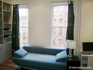New York Studio accommodation - living room (NY-14048) photo 3 of 8