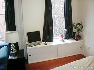 New York Studio accommodation - living room (NY-14048) photo 5 of 8