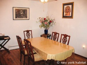 New York 2 Bedroom accommodation - living room (NY-14068) photo 4 of 7