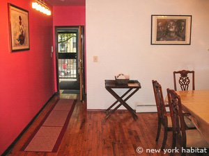 New York 2 Bedroom accommodation - living room (NY-14068) photo 5 of 7